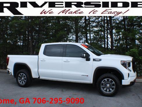 Certified 2024 GMC Sierra 1500 AT4 w/ Technology Package AWD/4WD image 1