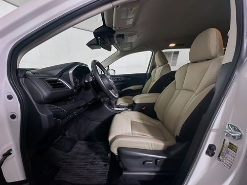 Used 2024 Subaru Ascent Premium w/ Convenience Package image 13