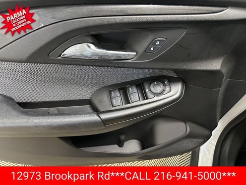 Certified 2023 Chevrolet TrailBlazer LT w/ Convenience Package AWD/4WD image 8