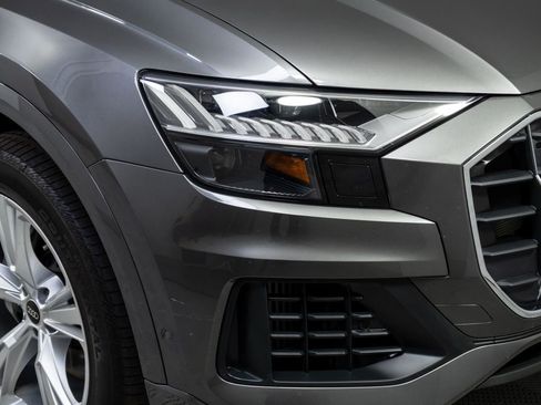 Used 2022 Audi Q8 Premium Plus w/ Premium Plus Package image 37
