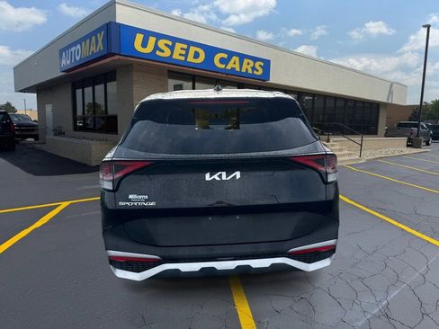 Used 2023 Kia Sportage EX FWD image 6