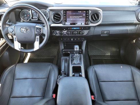 Certified 2022 Toyota Tacoma Limited w/ Nightshade Package AWD/4WD image 21