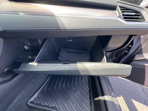 Used 2017 Honda Civic Touring image 28