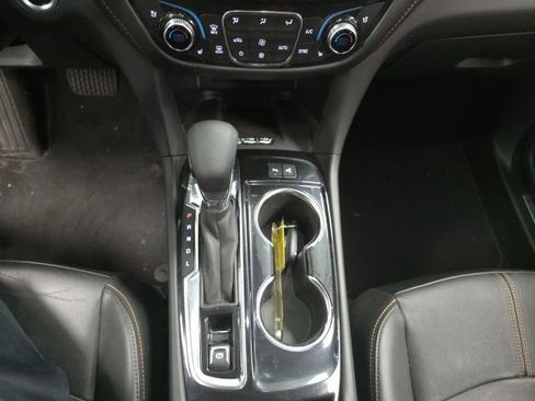 Used 2022 Chevrolet Equinox Premier FWD image 21