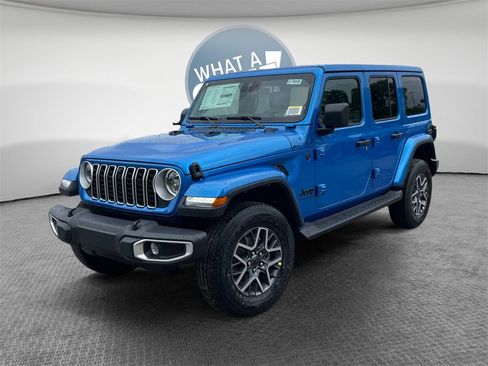 New 2025 Jeep Wrangler Sahara image 8