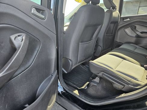 Used 2019 Ford Escape SE AWD/4WD image 20