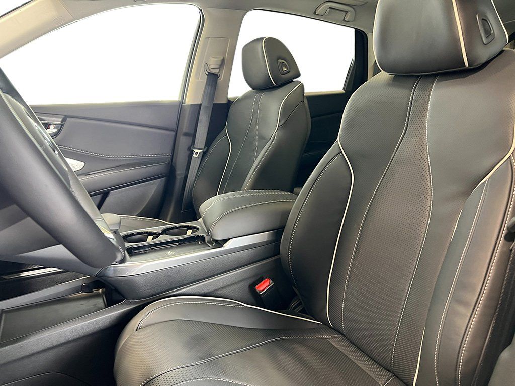Used 2025 Acura RDX w/ Advance Package AWD/4WD image 15