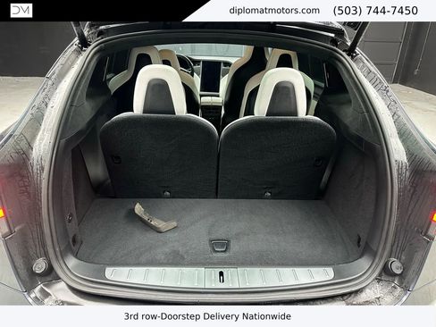 Used 2018 Tesla Model X 75D image 41