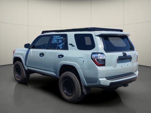Used 2023 Toyota 4Runner TRD Off-Road Premium w/ Off Road Premium Plus Package AWD/4WD image 5