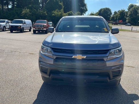 Used 2021 Chevrolet Colorado LT w/ Fleet Safety Package RWD image 2