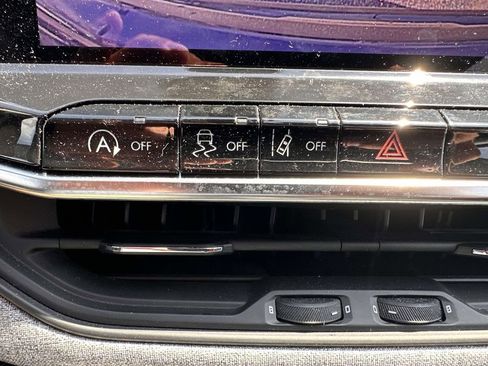 Used 2022 Jeep Compass Latitude w/ Convenience Group AWD/4WD image 24