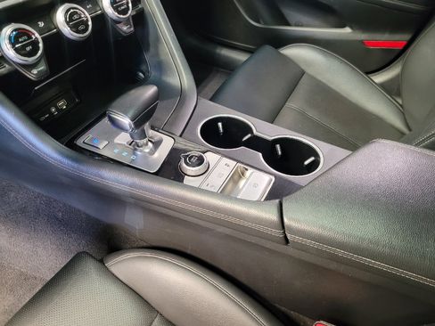Used 2020 Genesis G70 2.0T RWD image 26