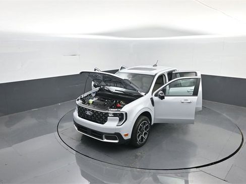 New 2025 Ford Maverick Lariat w/ 4K Tow Package image 37