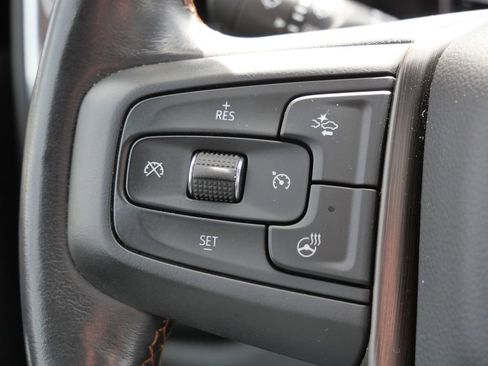 Used 2023 GMC Sierra 2500 AT4 w/ AT4 Premium Plus Package image 43