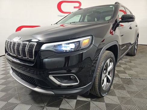 Certified 2022 Jeep Cherokee Limited image 3