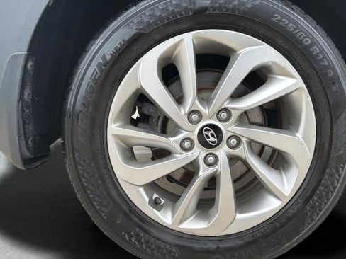 Used 2016 Hyundai Tucson SE w/ Option Group 12 FWD image 23