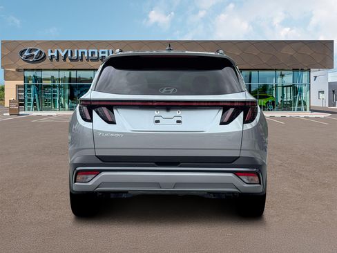 New 2026 Hyundai Tucson Limited FWD image 6