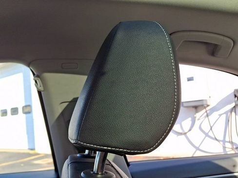Certified 2023 Volkswagen Jetta SE w/ Panoramic Sunroof Package FWD image 13