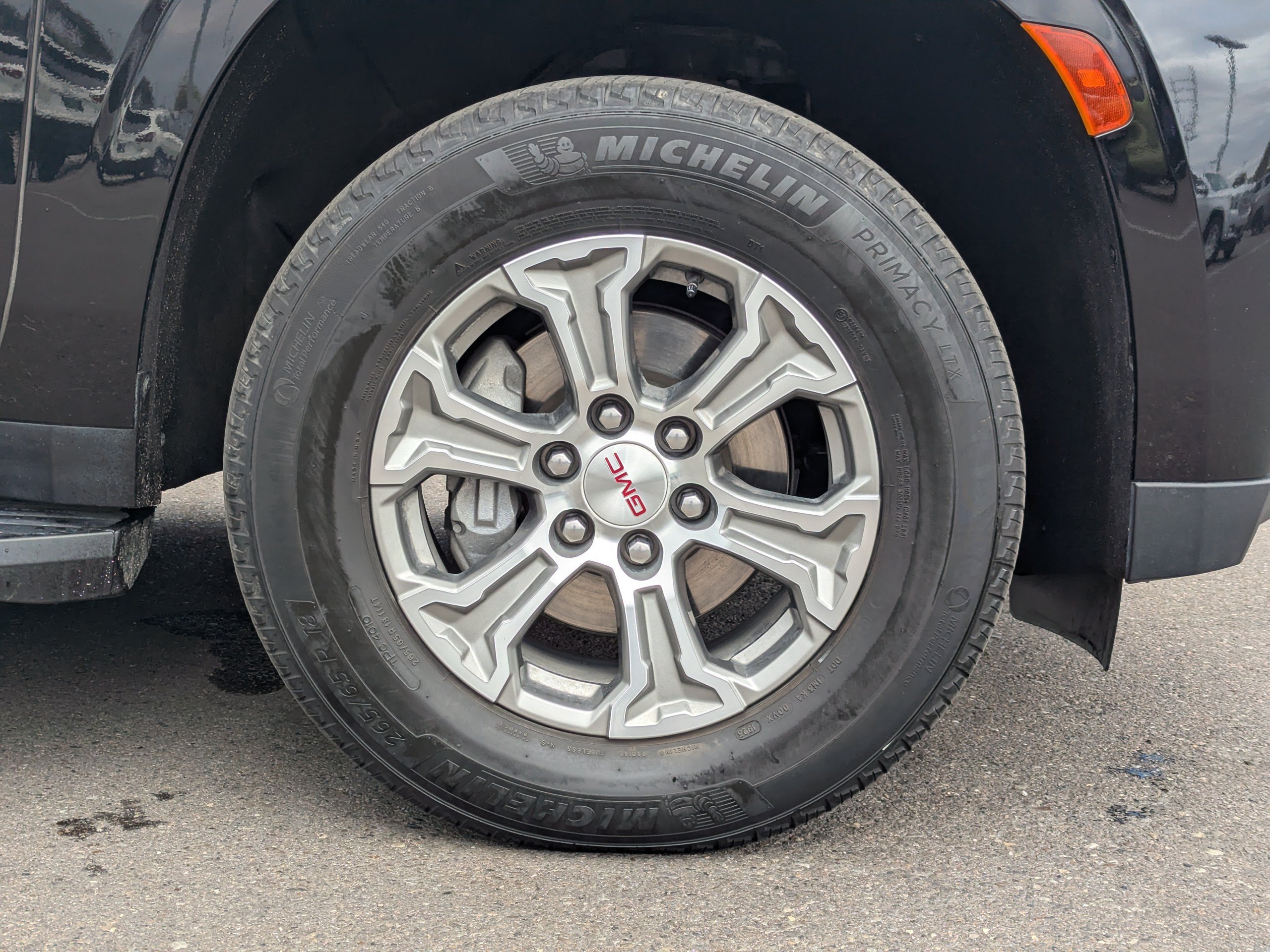 Certified 2023 GMC Yukon SLE w/ Gmc Pro Safety Plus Package AWD/4WD image 53