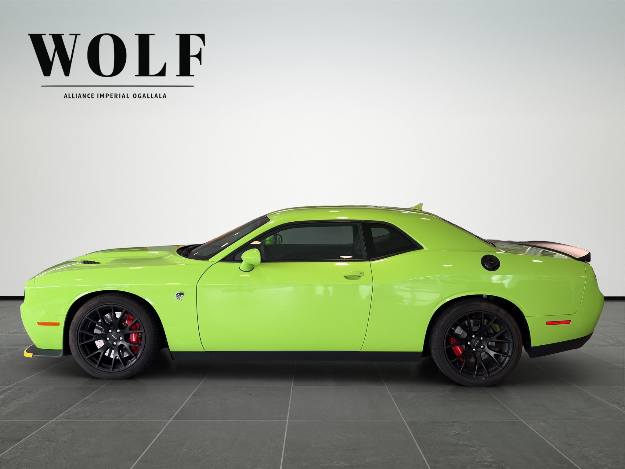 Used 2015 Dodge Challenger SRT Hellcat RWD image 7