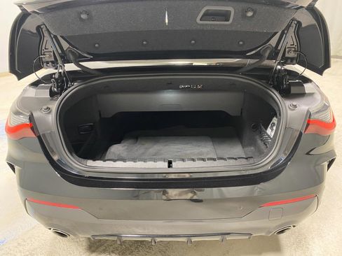 Used 2023 BMW 430i xDrive Convertible w/ M Sport Package image 31