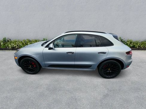 Used 2018 Porsche Macan GTS w/ Premium Package Plus AWD/4WD image 9