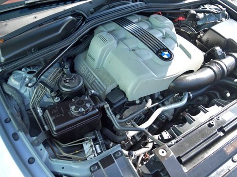 Used 2005 BMW 645Ci Convertible RWD image 18