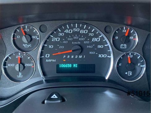 Used 2020 Chevrolet Express 3500 w/ Driver Convenience Package image 27