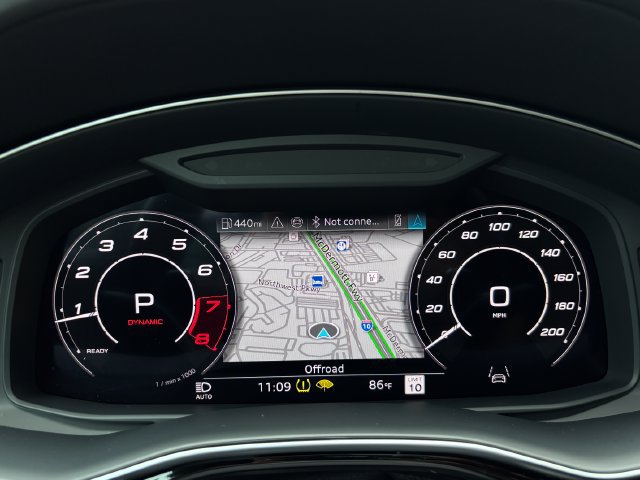 Used 2025 Audi RS Q8 performance AWD/4WD image 15