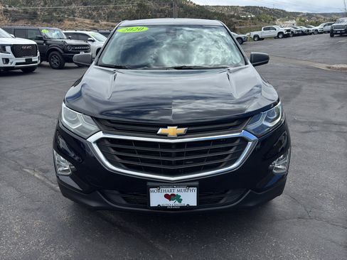 Used 2020 Chevrolet Equinox LS w/ LS Convenience Package AWD/4WD image 2