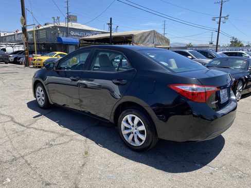 Used 2015 Toyota Corolla LE w/ Protection Package FWD image 10