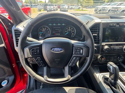 Used 2018 Ford F150 XLT w/ Equipment Group 302A Luxury AWD/4WD image 14