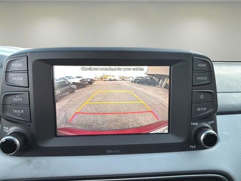 Used 2021 Hyundai Kona SE image 13