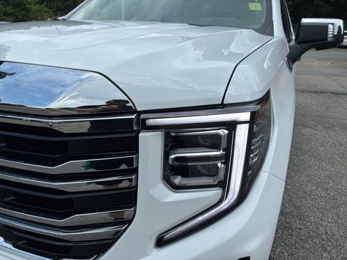 New 2026 GMC Sierra 1500 SLT w/ SLT Premium Plus Package AWD/4WD image 26