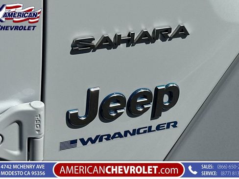 Used 2024 Jeep Wrangler Unlimited Sahara AWD/4WD image 38