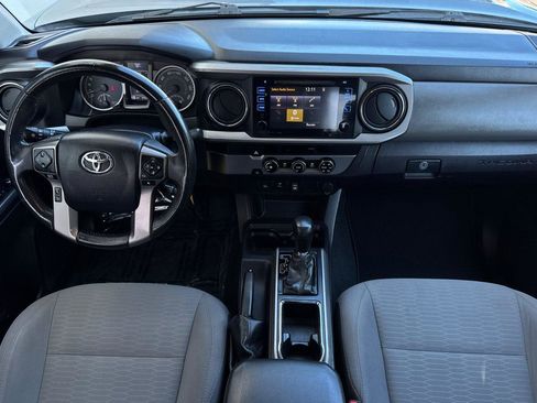 Used 2017 Toyota Tacoma SR5 w/ Tow Package image 15