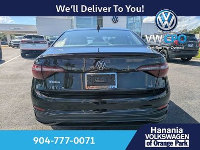 Certified 2024 Volkswagen Jetta SE
