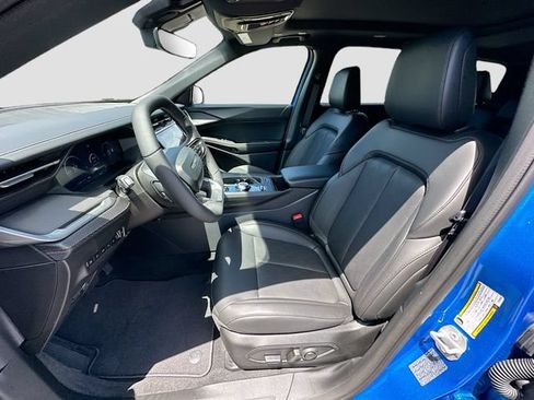New 2026 Jeep Cherokee Overland AWD/4WD image 16