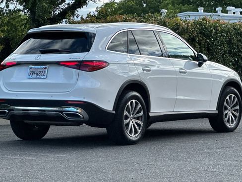 Certified 2026 Mercedes-Benz GLC 300 4MATIC image 3