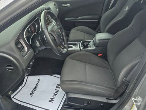 Used 2018 Dodge Charger R/T Scat Pack w/ Driver Confidence Group image 10