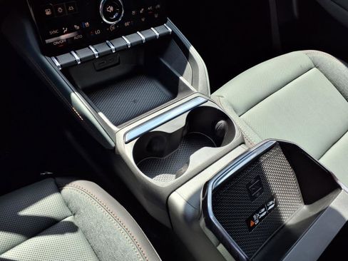 Used 2026 GMC Terrain AT4 w/ Convenience Package III image 16