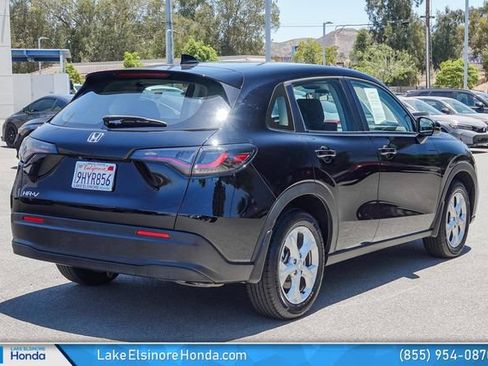 Certified 2024 Honda HR-V LX image 9