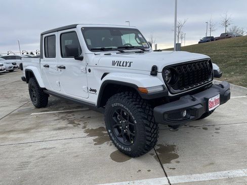 New 2026 Jeep Gladiator Willys image 8