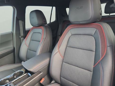 New 2026 Chevrolet Equinox RS FWD image 18