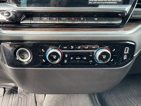 Used 2022 GMC Sierra 1500 Elevation image 28