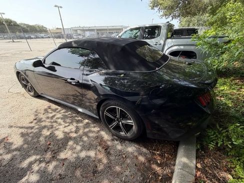 Used 2024 Ford Mustang Premium RWD image 4