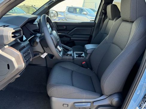 New 2026 Toyota 4Runner SR5 image 16