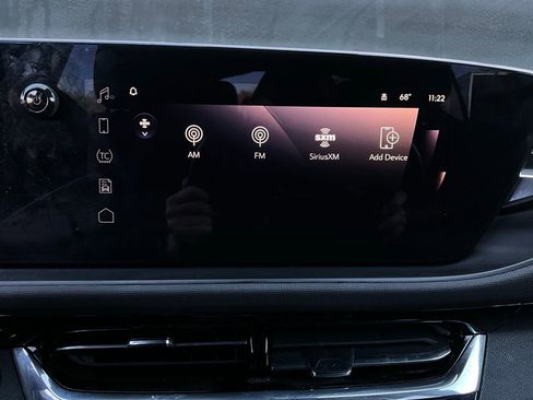 Used 2025 Buick Envista Sport Touring image 30