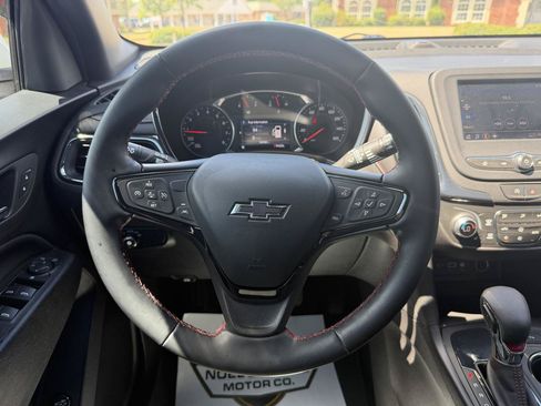 Used 2024 Chevrolet Equinox RS FWD image 25