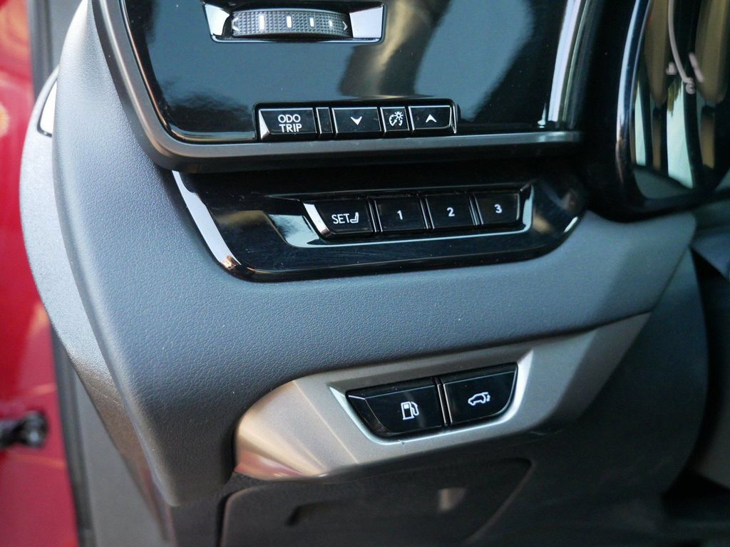 Certified 2023 Lexus RX 350 AWD w/ Accessory Package (Z1) image 18